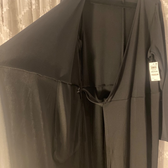 Wrap Dress - Picture 4 of 7